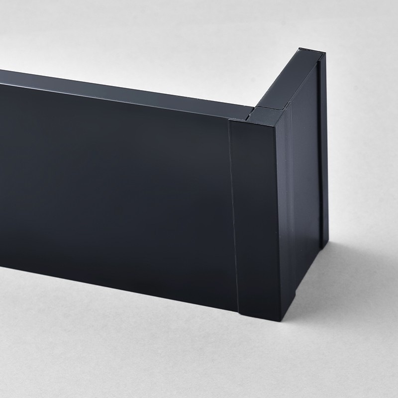Black fascia finish